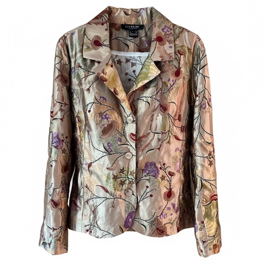 Citron Santa Monica Embroidered Floral Button-Front Jacket in Gold / Champagne
